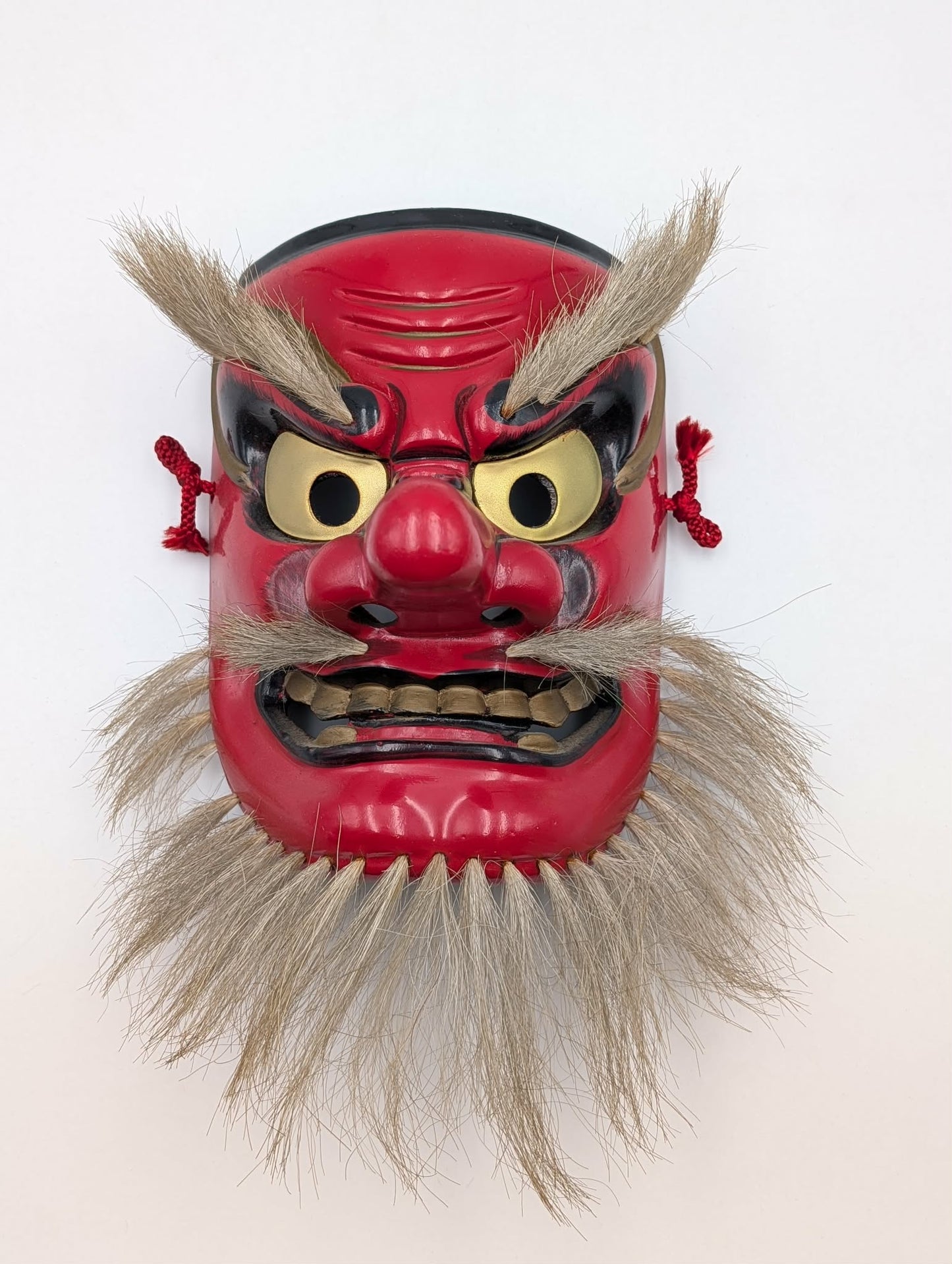 Maschera in legno Tengu