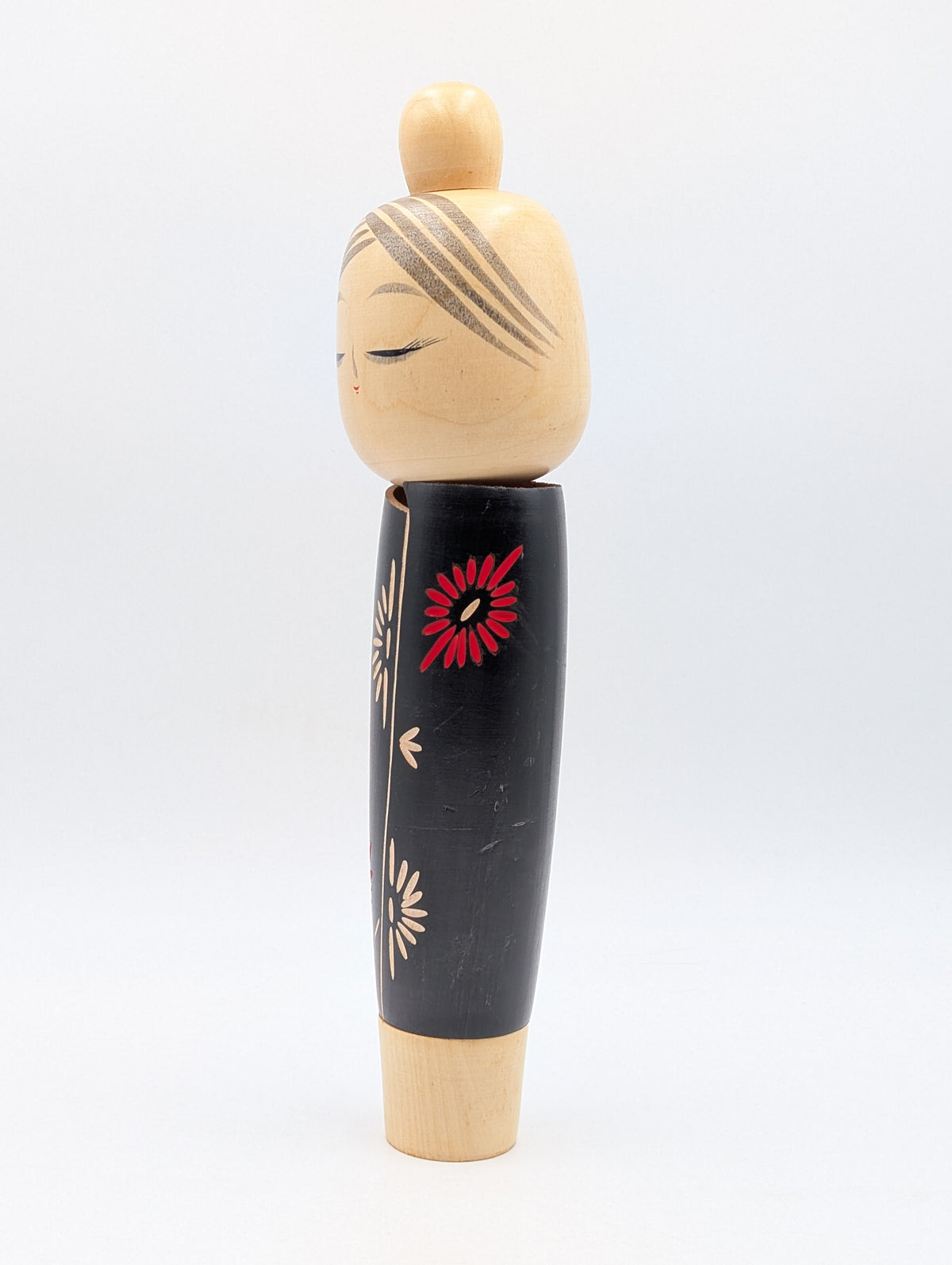 Kokeshi by Suigai Sato
